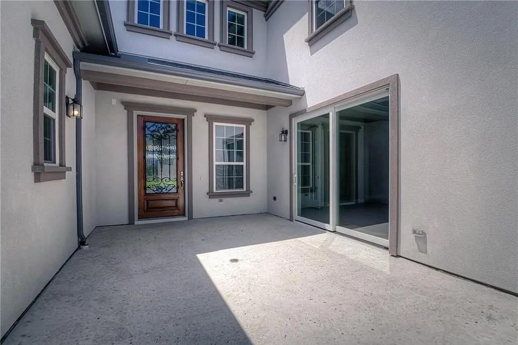 6347 Francis Ln - Photo 2 of 21