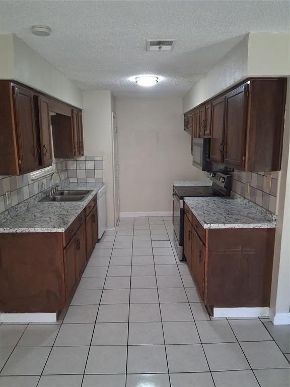 1100 Mapleview Dr - Photo 3 of 13