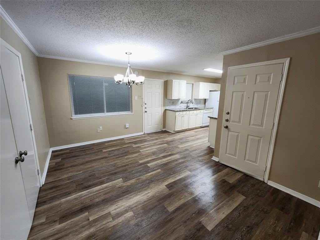 127 Cooper St - Photo 7 of 21