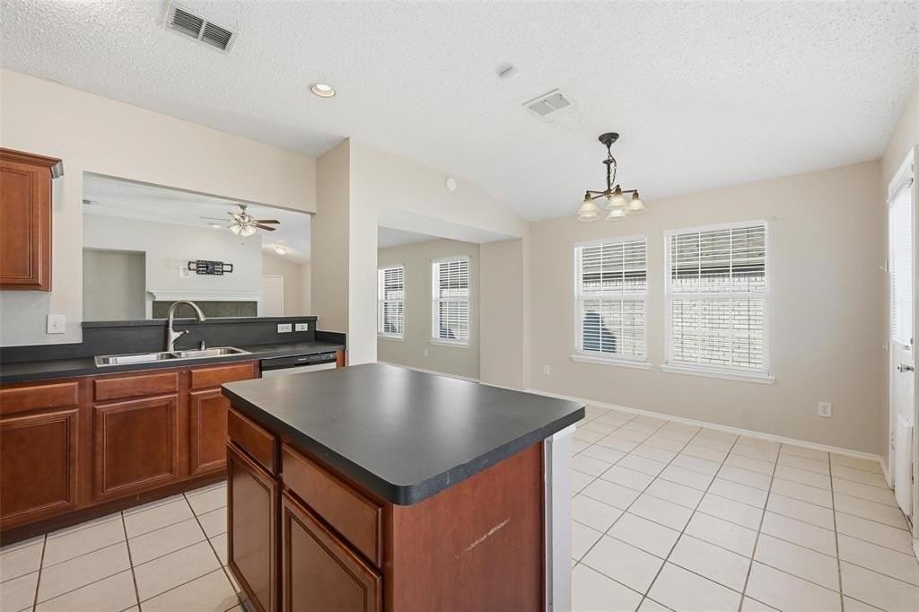 1665 Crown Point Dr - Photo 7 of 20