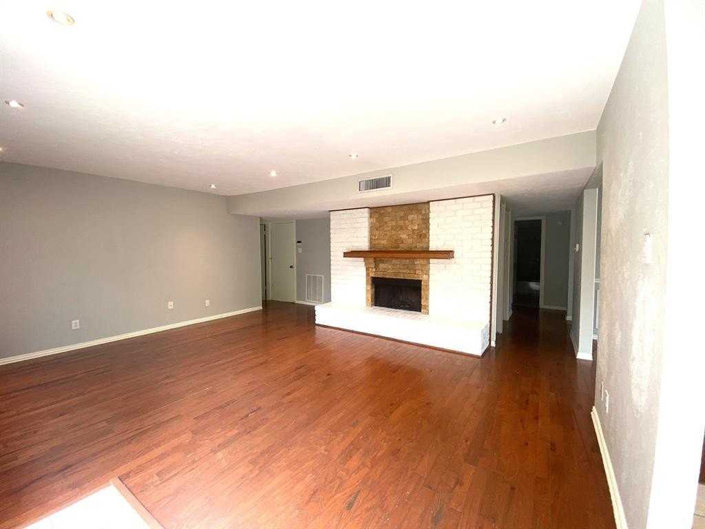 1612 Shreveport Trl - Photo 7 of 14