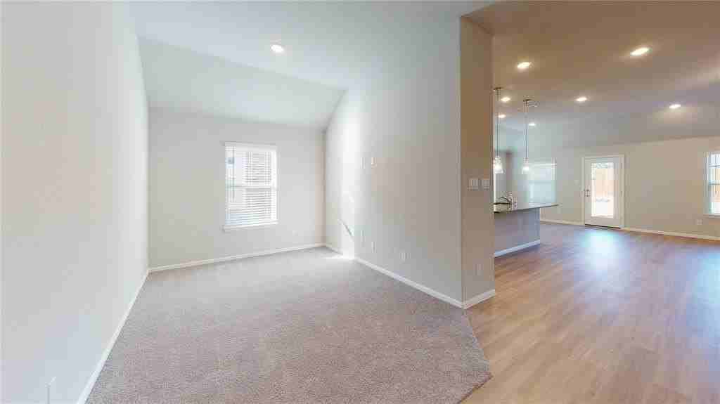 2404 Chapel Oaks Dr - Photo 3 of 18