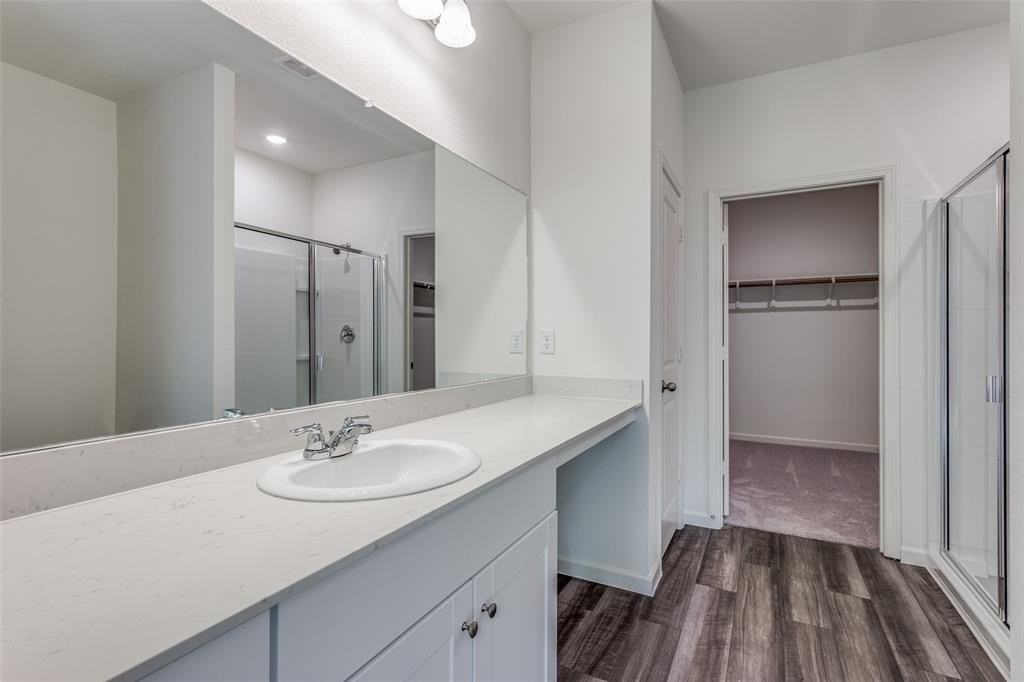 41 Glen Crossing Rd - Photo 7 of 12