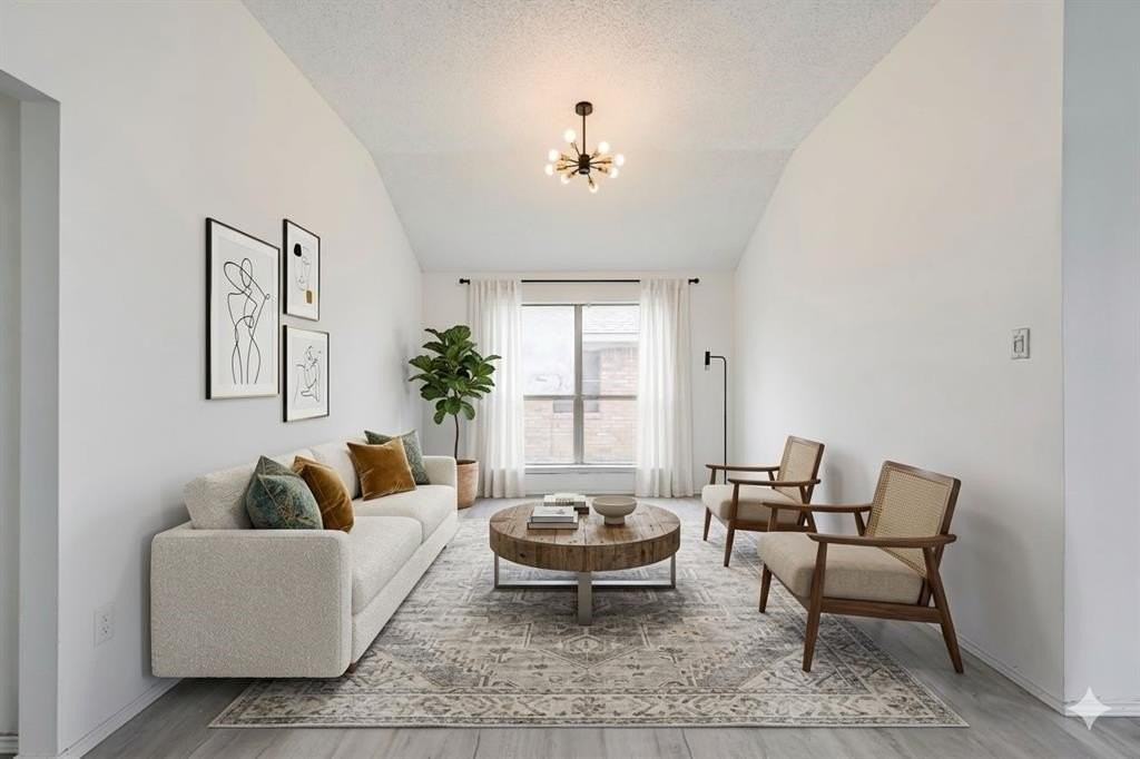 809 Elbe Dr - Photo 6 of 20