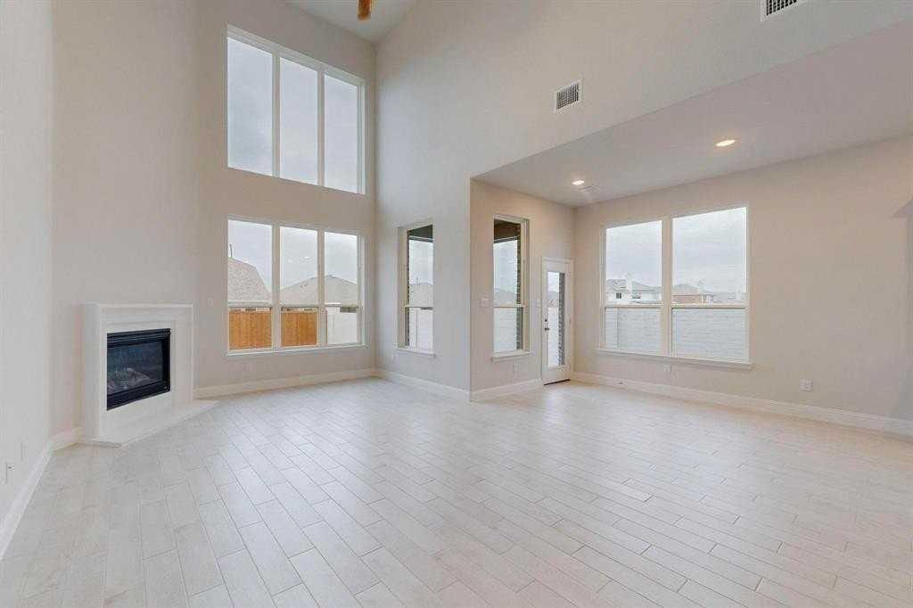 200 Tartane Dr - Photo 6 of 39