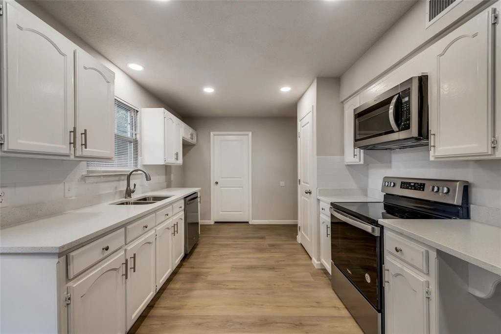 4200 Snow Mass Dr - Photo 7 of 19