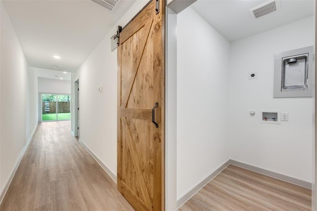 1509 Locust St #B - Photo 6 of 13