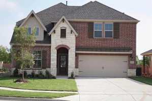 featured image of 3605 Venetian Ct