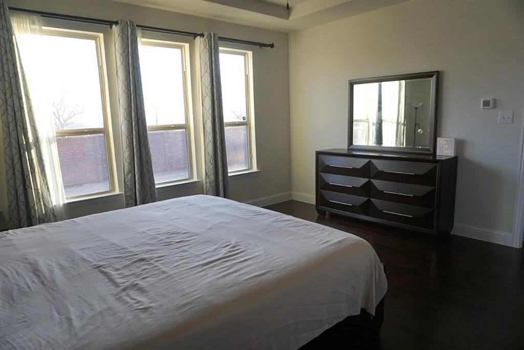 3605 Venetian Ct - Photo 7 of 16