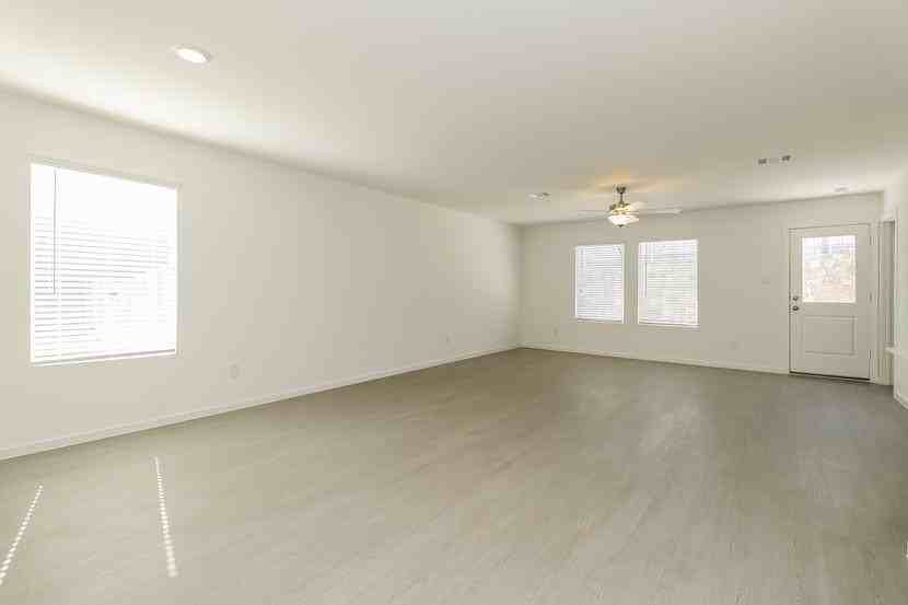 2708 River Knoll Ln - Photo 5 of 13