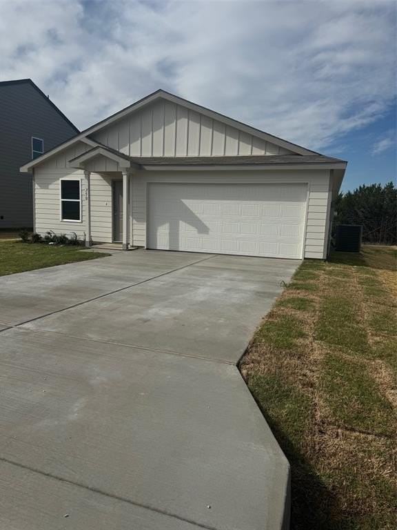 350 Azalea Trl - Photo 2 of 18