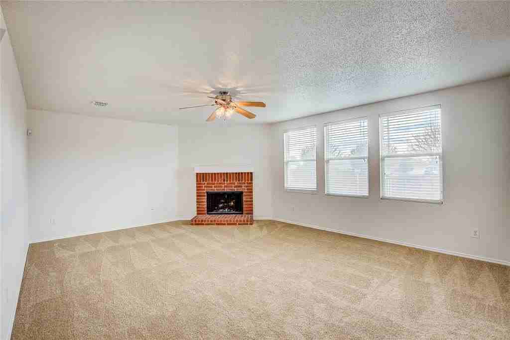 603 Cottondale Ln - Photo 4 of 40