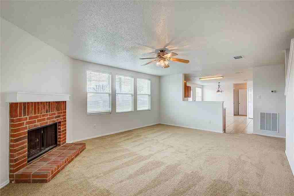 603 Cottondale Ln - Photo 5 of 40