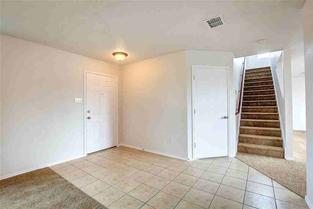603 Cottondale Ln - Photo 6 of 40