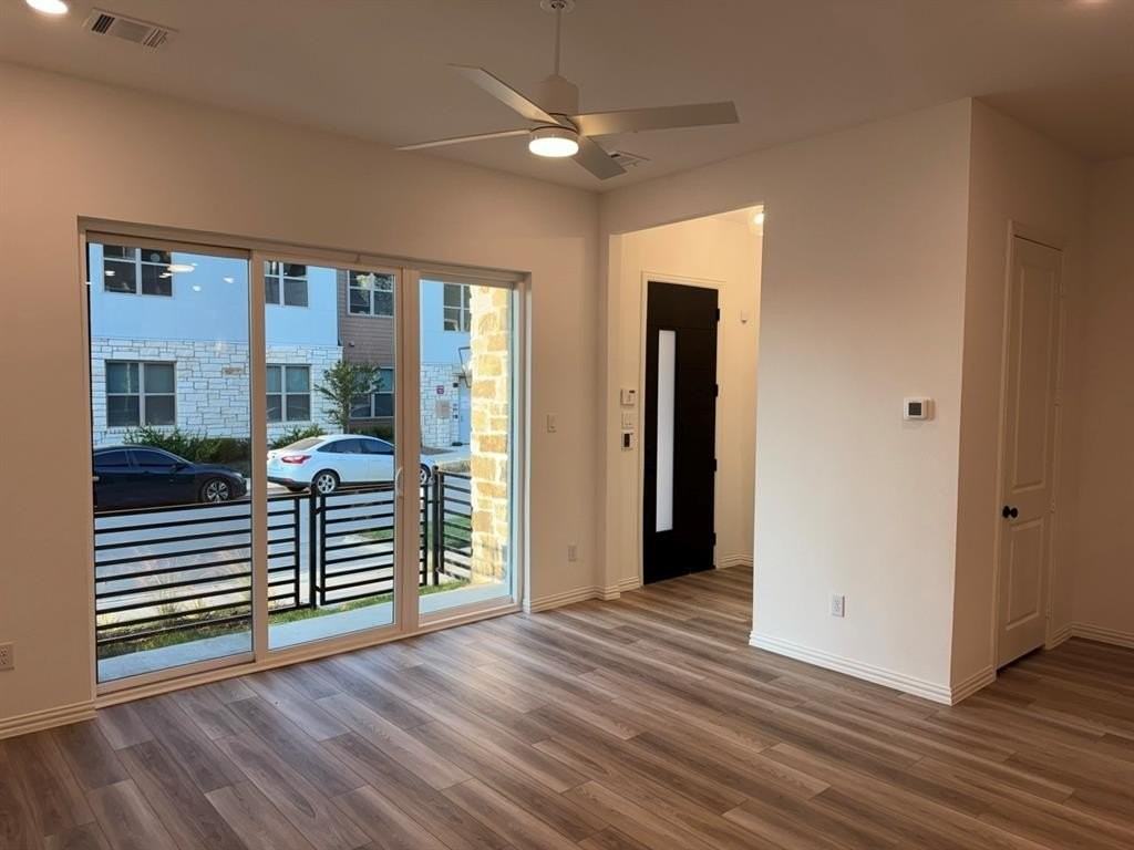 1289 Doris May Dr - Photo 5 of 37