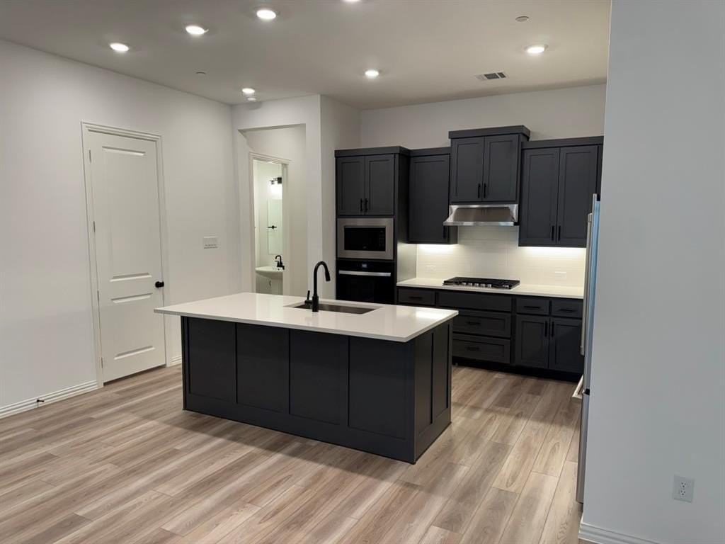 1289 Doris May Dr - Photo 7 of 37