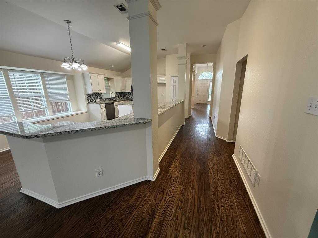 7789 Lancelot Rd - Photo 6 of 21