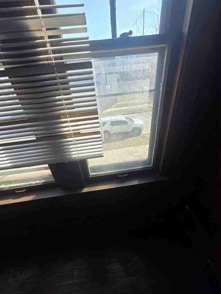 3416 N 17th St #1 - Photo 2 of 10