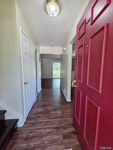 44497 Savery Dr - Photo 3 of 29