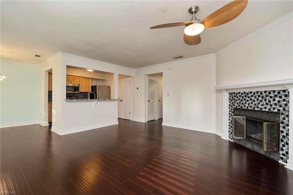 3118 Tidal Bay Ln - Photo 3 of 21