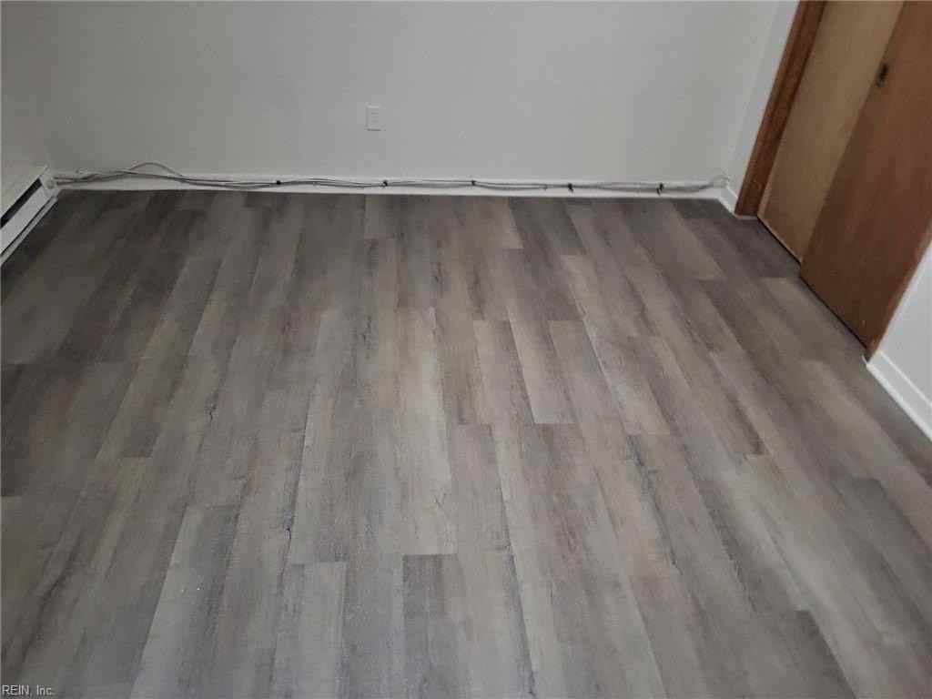 175 Dupre Ave #B - Photo 2 of 3