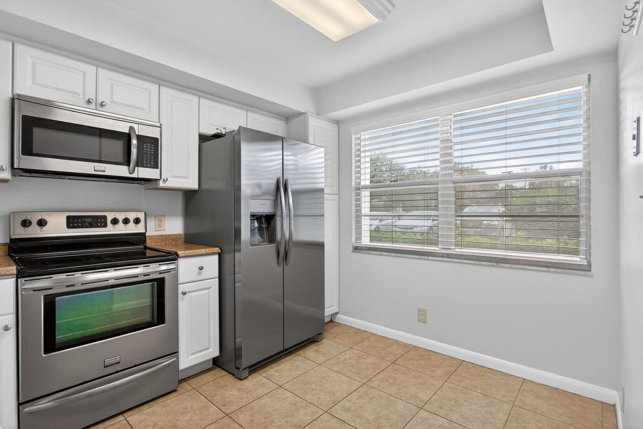 2501 Antigua Ter #D1 - Photo 5 of 50