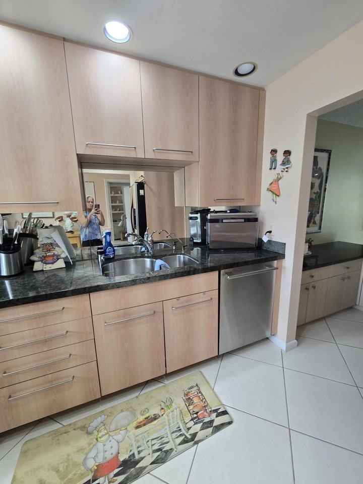 21500 Cypress Hammock Dr Apt 38e - Photo 2 of 16