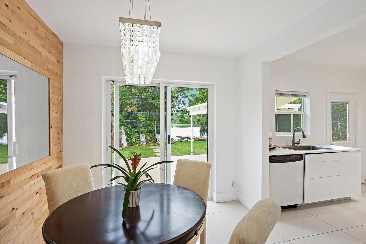 4030 Gem Lake Dr - Photo 6 of 20