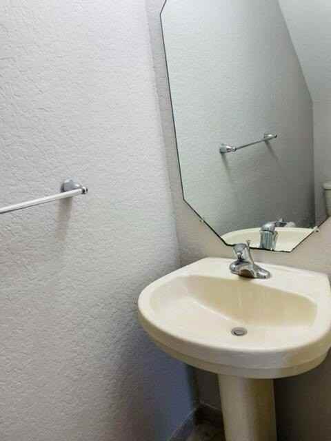 3533 Sonoma Dr - Photo 6 of 15