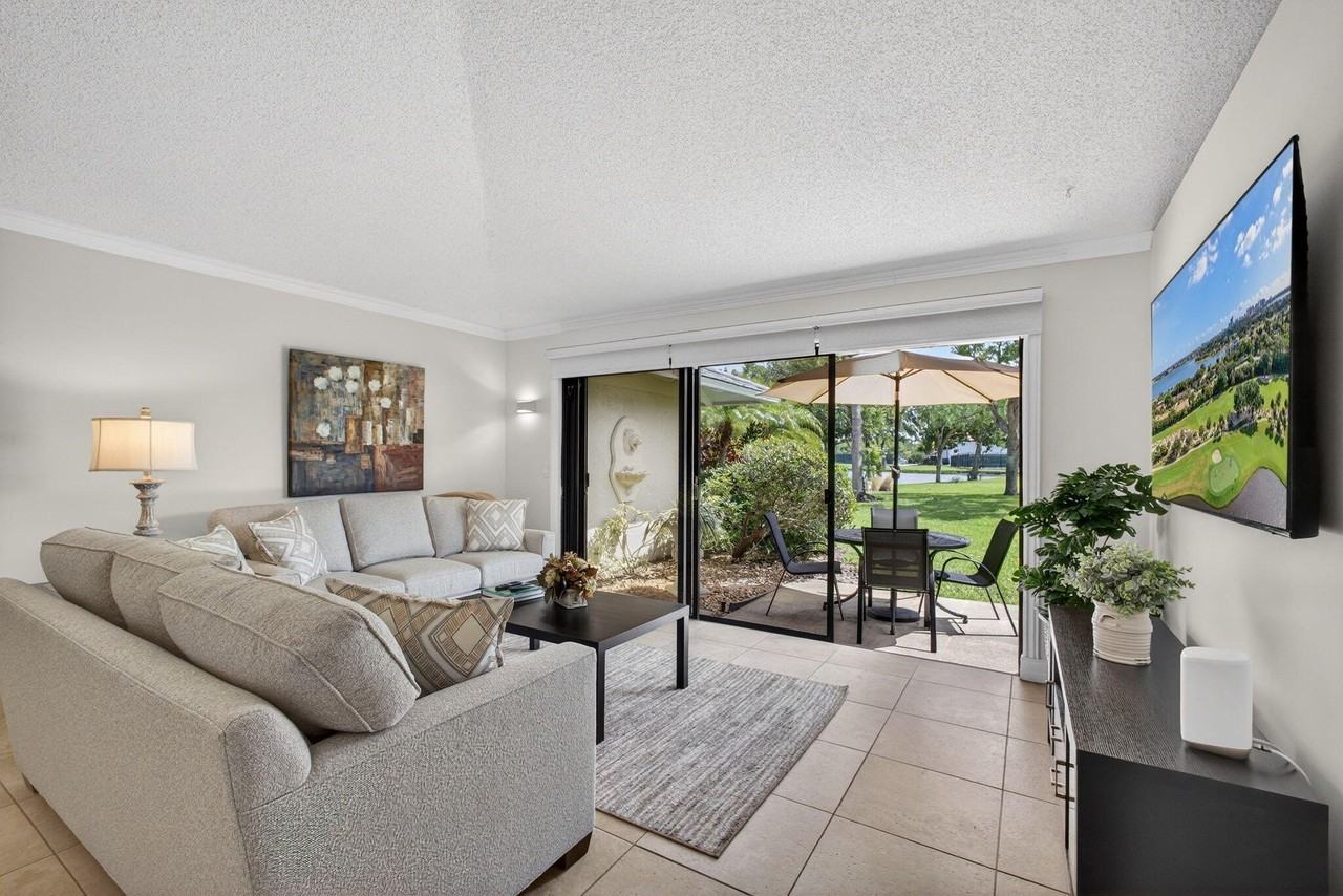 119 Club Dr - Photo 4 of 47