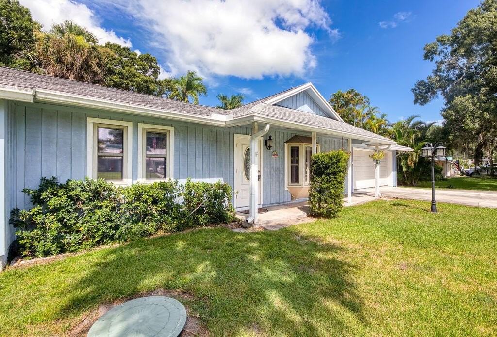 6856 Sw Chase Ct - Photo 4 of 45