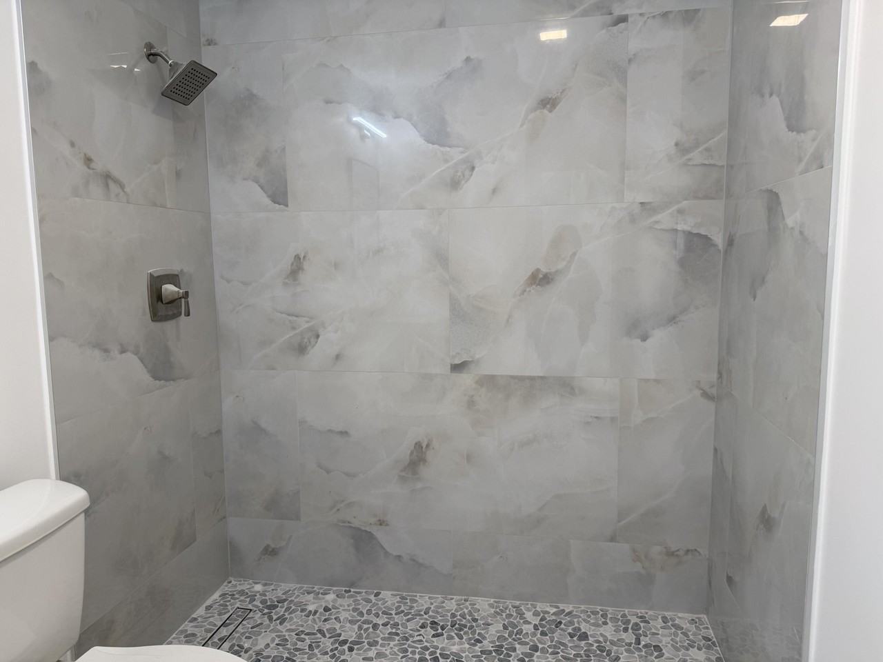 2161 Ne 68th St Apt 303 - Photo 7 of 13