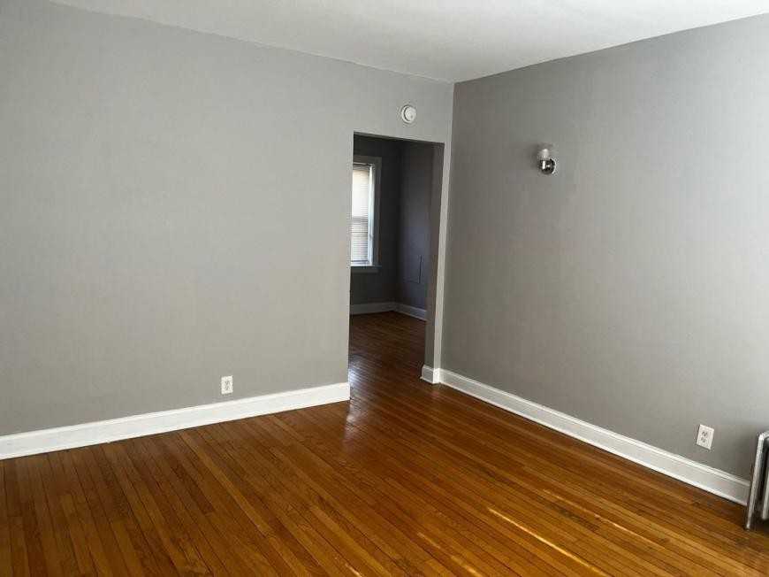 1336 E 76th St - Photo 3 of 5