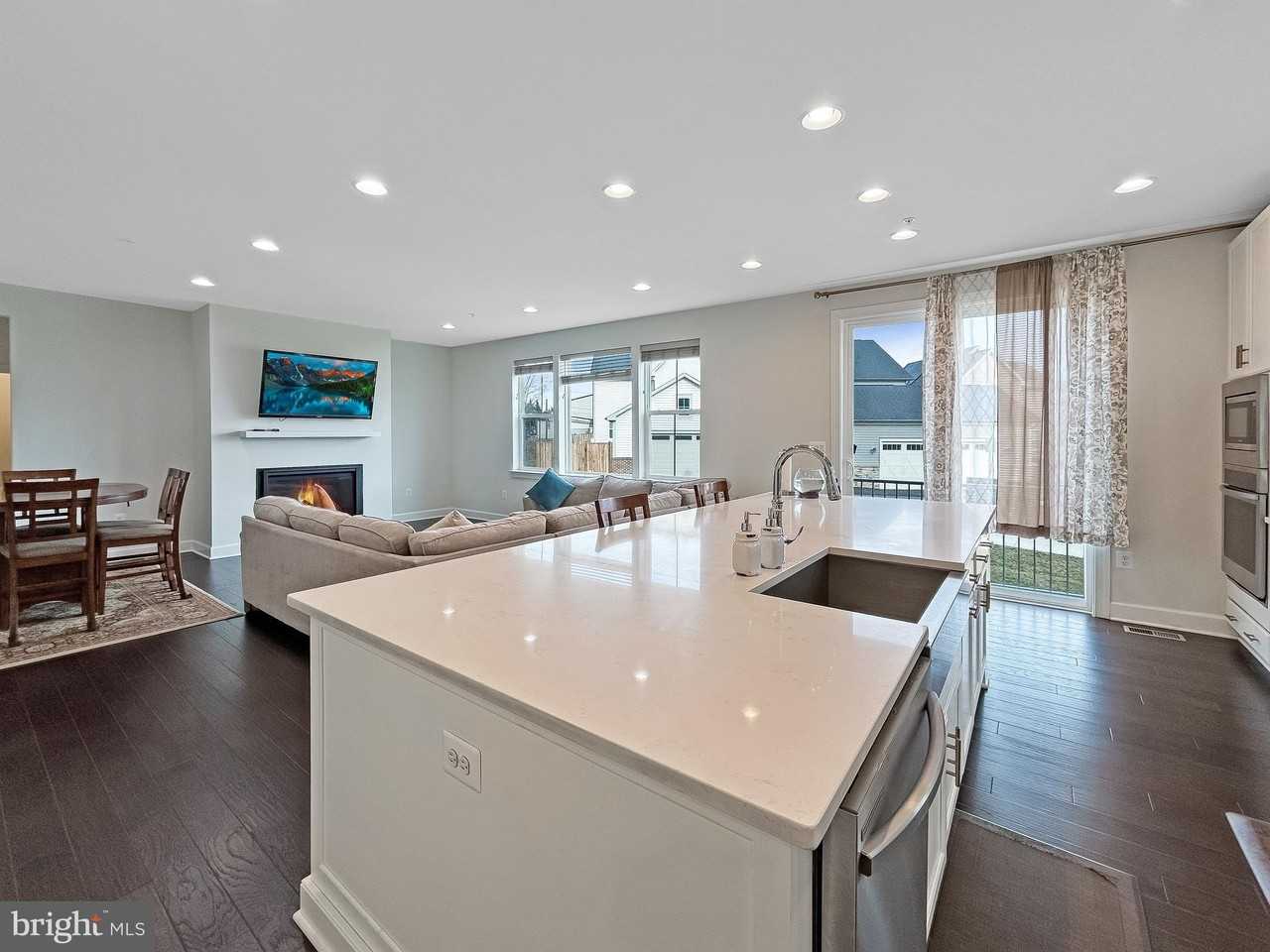 221 Red Oak Ridge Pl - Photo 6 of 28