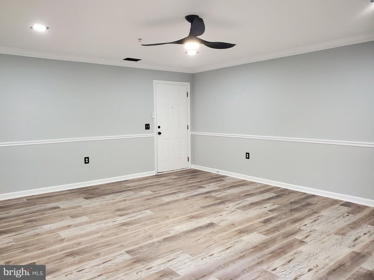 503 Garrison Woods Dr Apt 213 - Photo 3 of 15