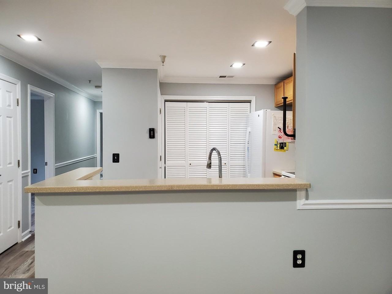 503 Garrison Woods Dr Apt 213 - Photo 5 of 15