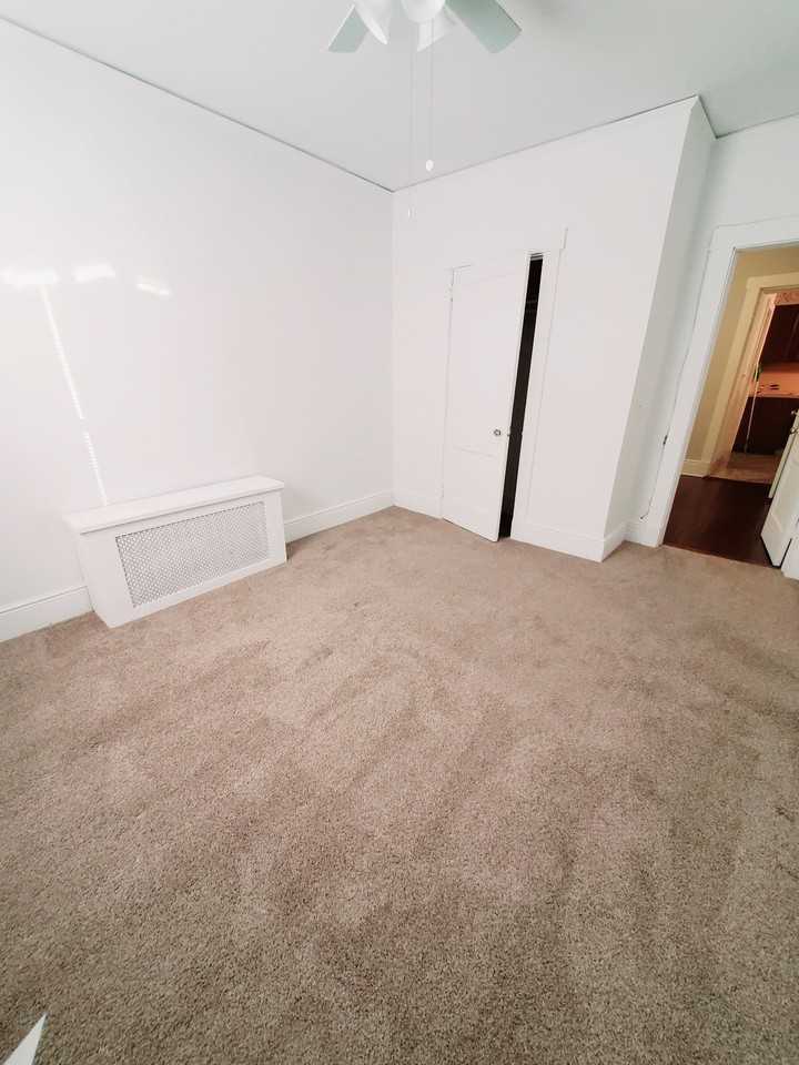 70 Alexander St #1 - Photo 5 of 8