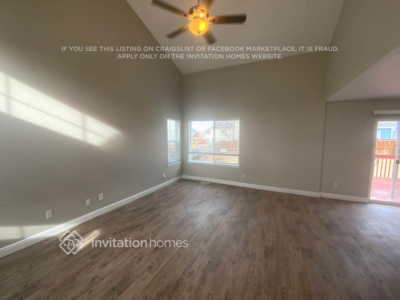 19815 E Villanova Dr - Photo 3 of 12