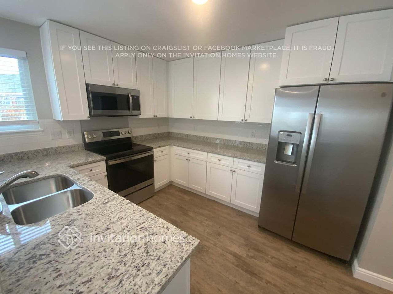 19815 E Villanova Dr - Photo 5 of 12