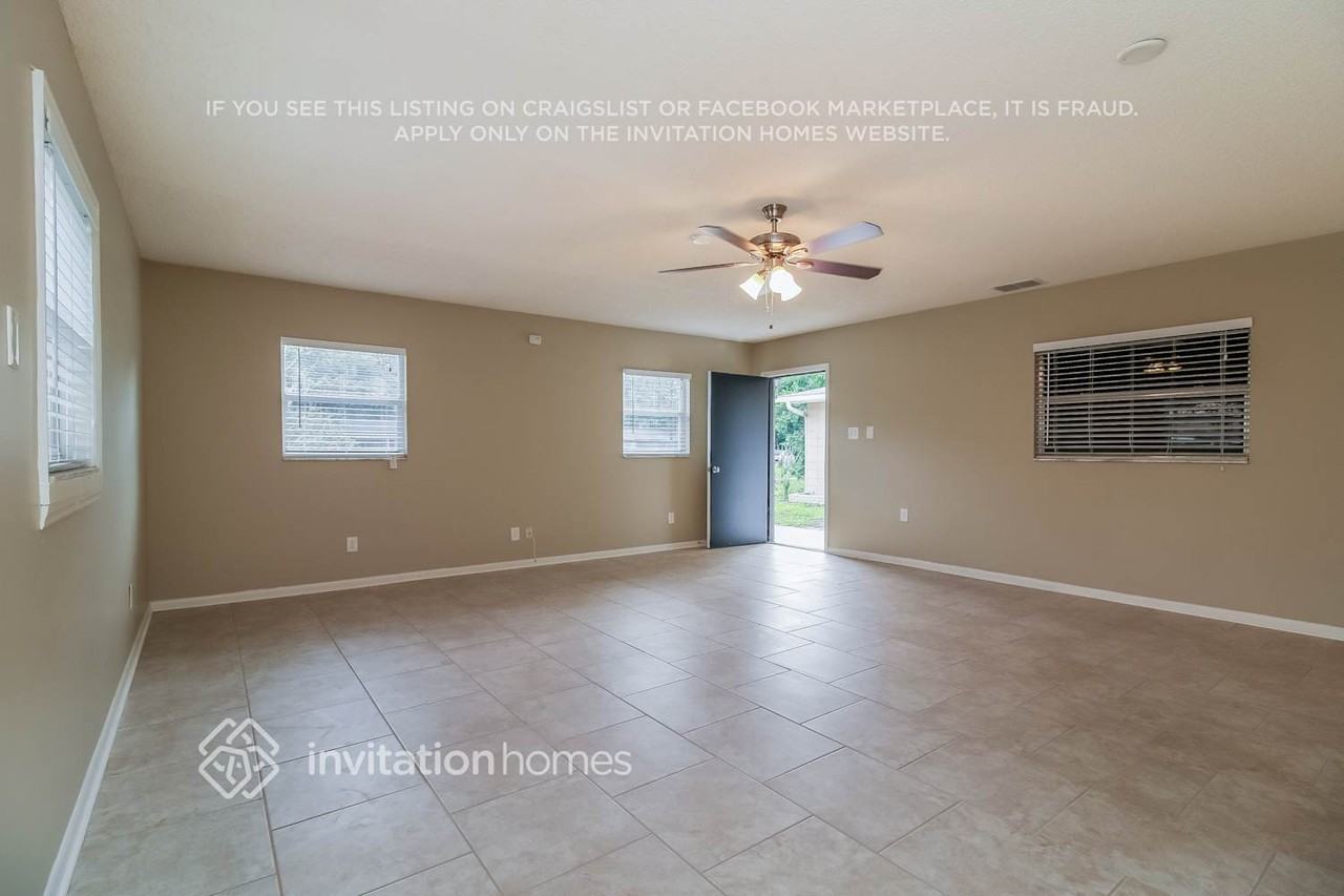 630 Holland Ave - Photo 3 of 21