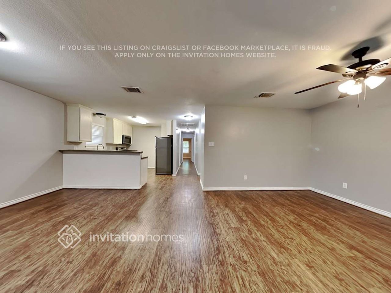107 Cook St - Photo 4 of 18