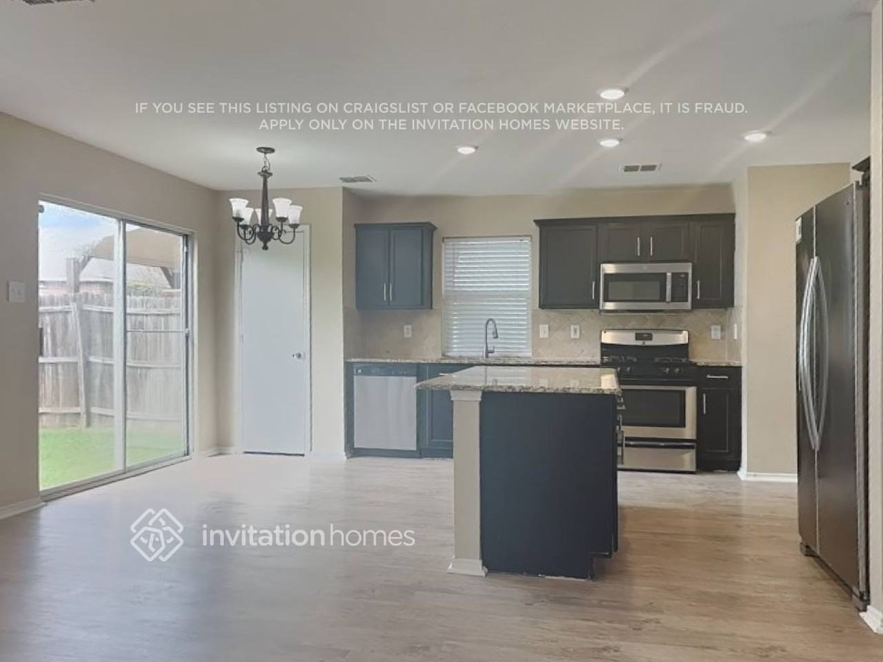 926 Gillon Dr - Photo 5 of 23