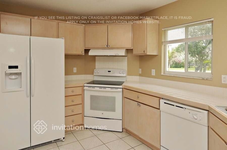 908 35th Avenue Dr W - Photo 6 of 16