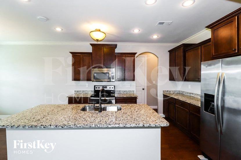 2453 Crimson Ridge Ln - Photo 6 of 15