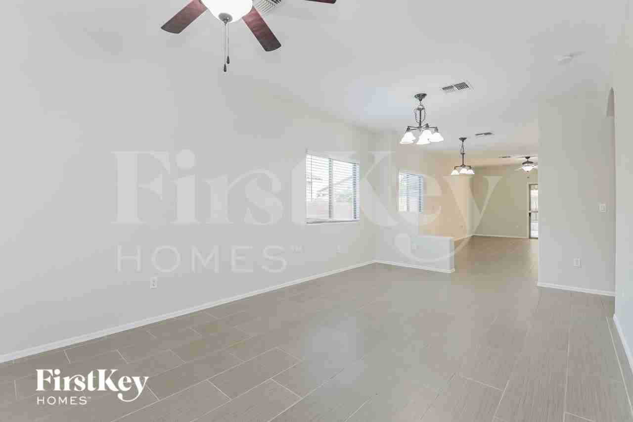 11584 W Stone Hearth St - Photo 2 of 15