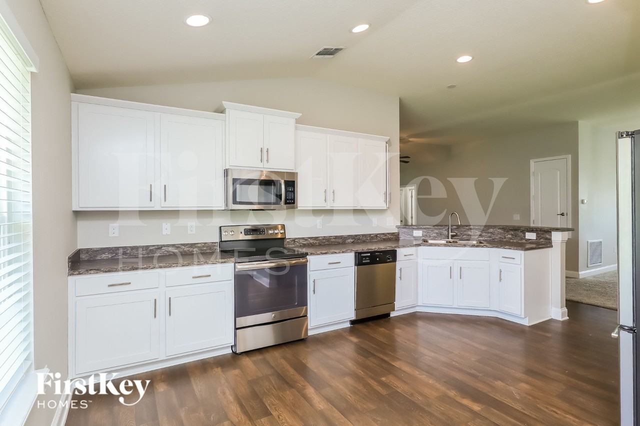 78109 Saddle Rock Rd - Photo 5 of 15