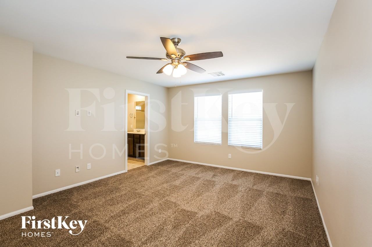 1232 Carved Terrace Ave - Photo 7 of 15