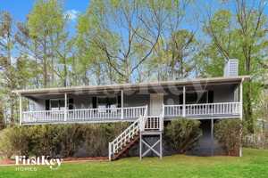 featured image of 335 Lost Meadows Dr