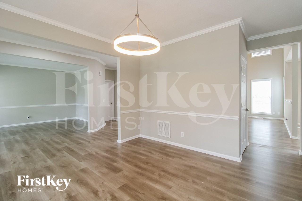 2123 Liberty Valley Rd - Photo 5 of 15