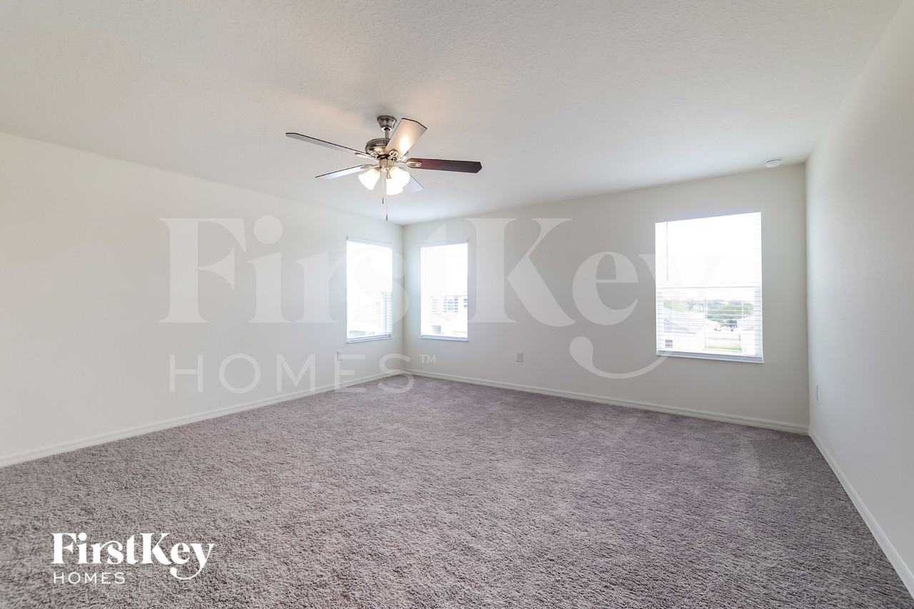 957 Gotthard Pass Dr - Photo 6 of 15